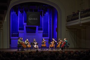„Gaidos“ dienoraštis, septintoji diena. Kaip „Cello Octet Amsterdam“ pakerėjo Vilnių, arba moderni muzika su šaukštu saldaus R. Sakamoto