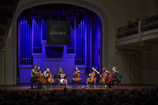 „Gaidos“ dienoraštis, septintoji diena. Kaip „Cello Octet Amsterdam“ pakerėjo Vilnių, arba moderni muzika su šaukštu saldaus R. Sakamoto