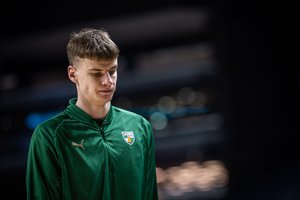 „Žalgirį“ palikęs M. Rubštavičius atsiėmė ieškinį teisme