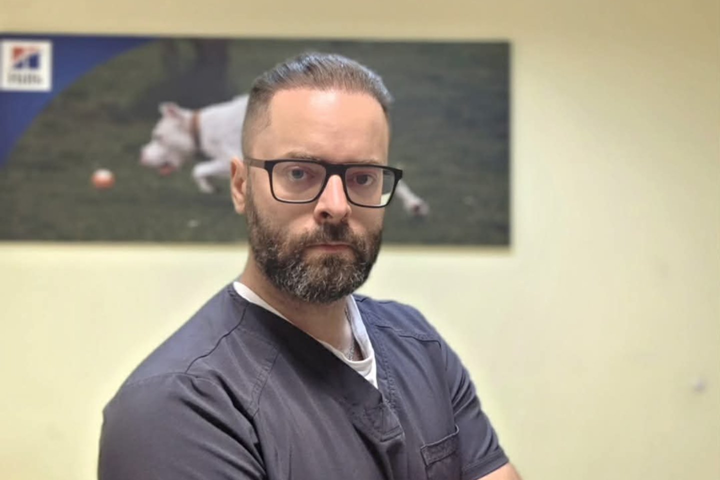 Veterinarijos gydytojas Justas Kantoravičius.<br> „CanisFelis“ nuotr.