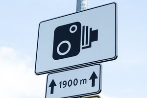 Mieste atsirado greičio matuoklis: eismą stebi naujoje vietoje