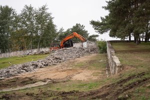 Kaune aptvėrus ilgai apleistą aikštę atgijo senos baimės: paaiškėjo, kas čia iš tiesų iškils
