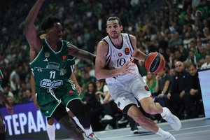 Sensacija subyrėjo: lyderis „Panathinaikos“ vos ne vos išstenėjo pergalę prieš autsaiderę „Olimpia“