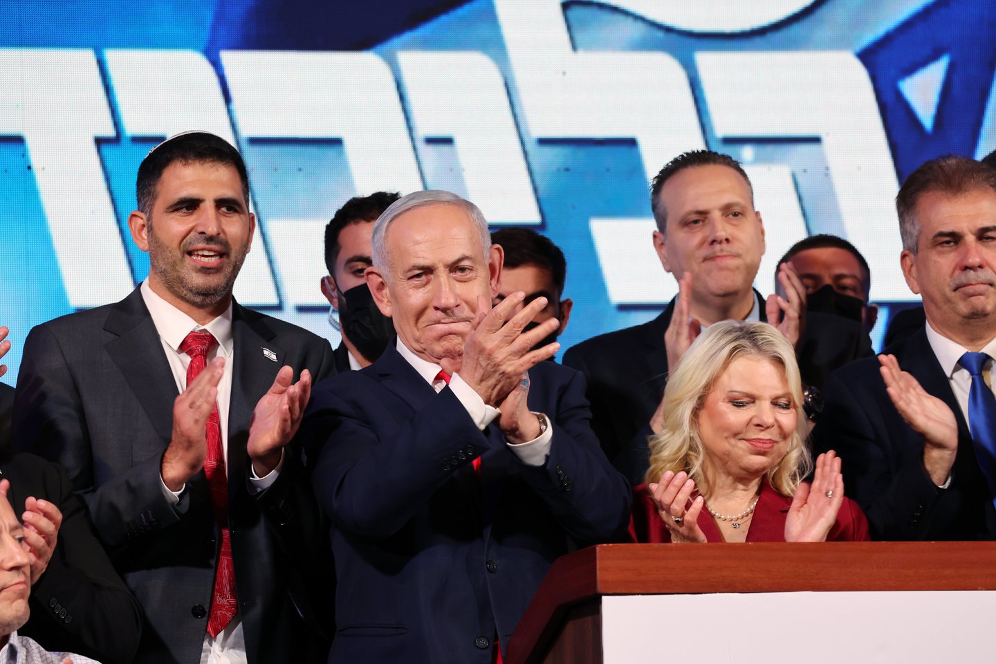 Po įtemptų rinkimų Izraelyje – B. Netanyahu ir jo varžovo pareiškimai.