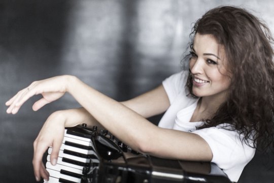 Pasaulinio garso pianistas ir kompozitorius Fazilas Say sukūrė įspūdingą koncertą akordeono žvaigždei Ksenijai Sidorovai