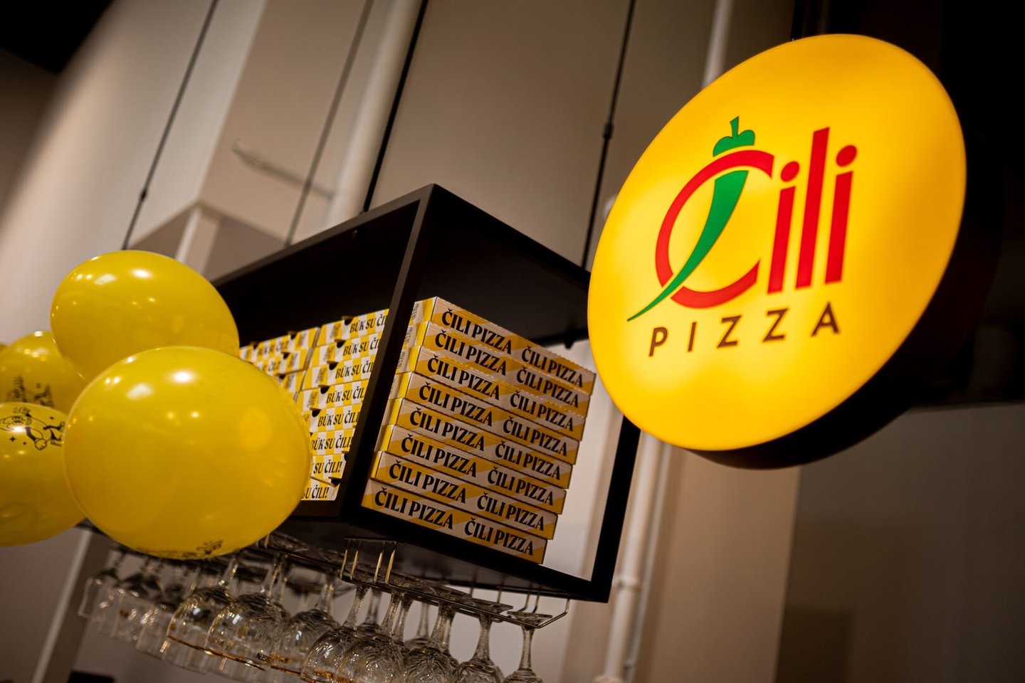 Nuo spalio 19 d. visuose Lietuvos „Čili Pizza“ restoranuose pradės veikti Baltijos šalių rinkose unikali patiekalų kokybės vertinimo technologija „Picos inspektorius“.