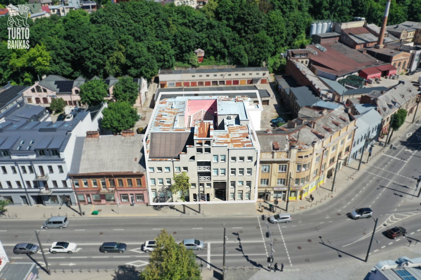 Turto bankas sėkmingai užbaigė administracinio pastato Kauno centre, Šv. Gertrūdos g. 4, pardavimo sandorį.