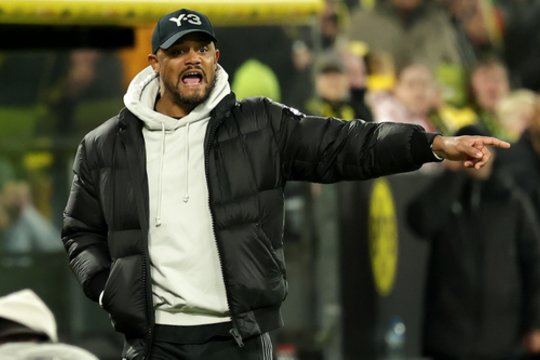 Paaiškėjo naujausia žinia apie „Bayern“ trenerio V. Kompany sveikatos būklę