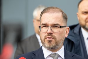 R. Kaunas: nuo 2027 metų gynybos pirkimų sistema turi keistis