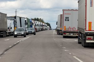 Į transporto sektoriaus lyderių dešimtuką sugrįžo vežėjų bendrovės