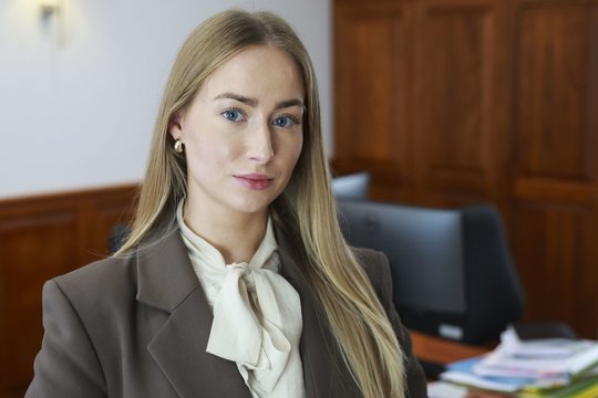 Darbo vieta ir alga šauktiniams: kaip įstatymai gina karį bei kas gresia darbdaviui 