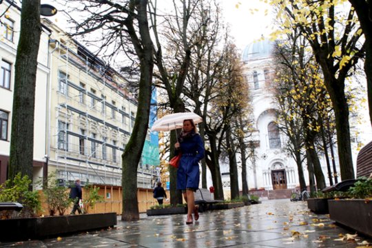 Prieš ilgąjį Vėlinių savaitgalį – prastos sinoptikų žinios: žadamos ir šalnos, ir lietus