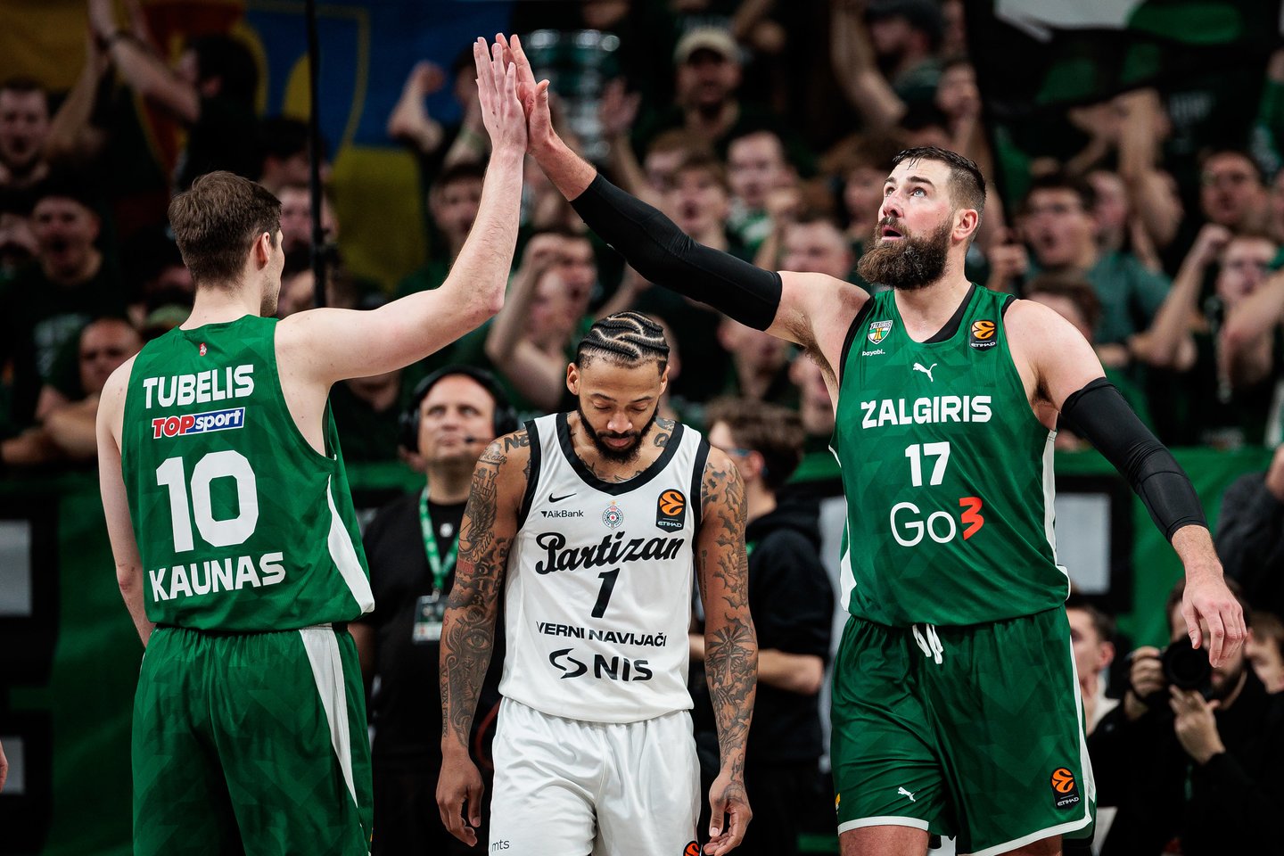 Ąžuolas Tubelis ir Jonas Valančiūnas